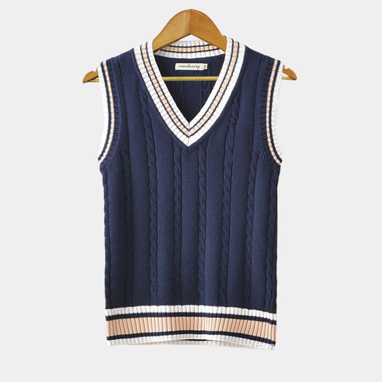 Invoux Montclair Sleeveless Sweater