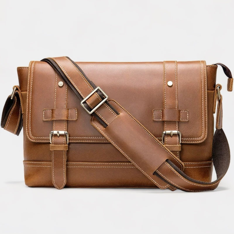 Invoux Cavani Leather Shoulder Bag